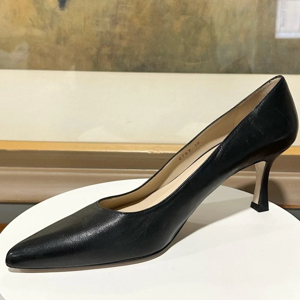 🌸JON JOSEP🌸 Paris Pump Pointed Toe Black Leather Heels Size: 12M